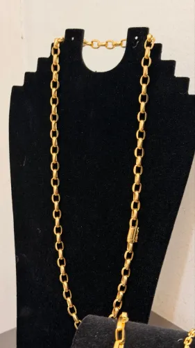 CORDÃO OURO 18k MODELO CADEADO