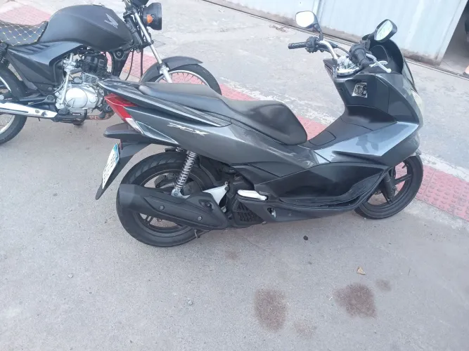 PCX a venda