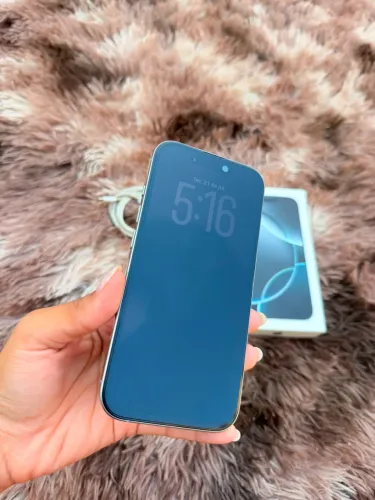 IPHONE 16 PRO