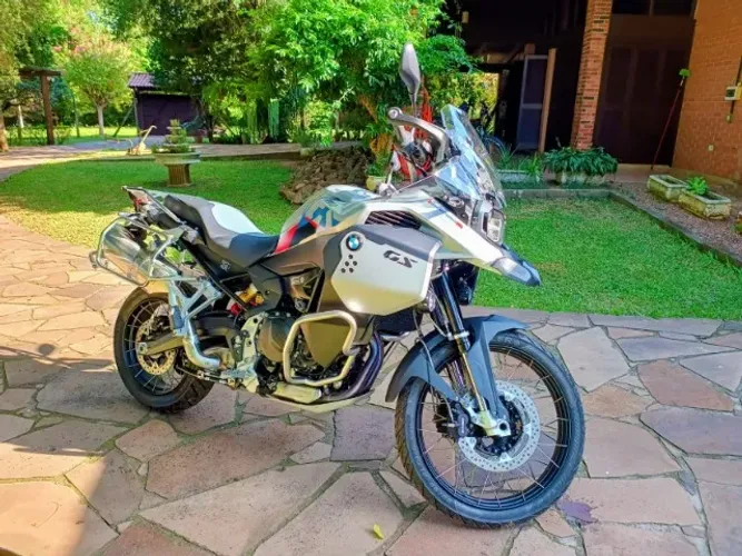 BMW 900 ADVENTURE
