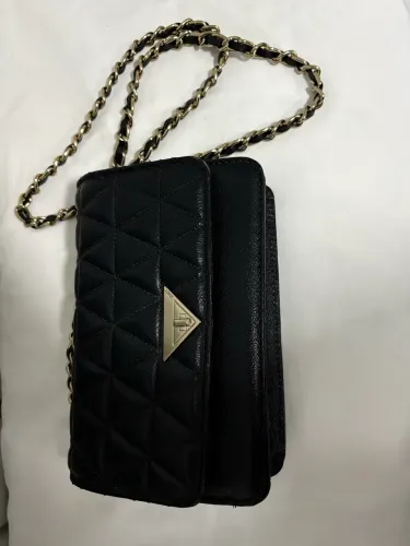 Bolsa Schütz Preta