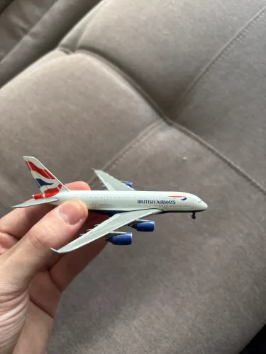 Miniatura metal Airbus A380 BRITSH AIRWAYS