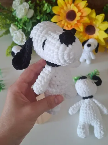 Snoopy de pelúcia Amigurumi