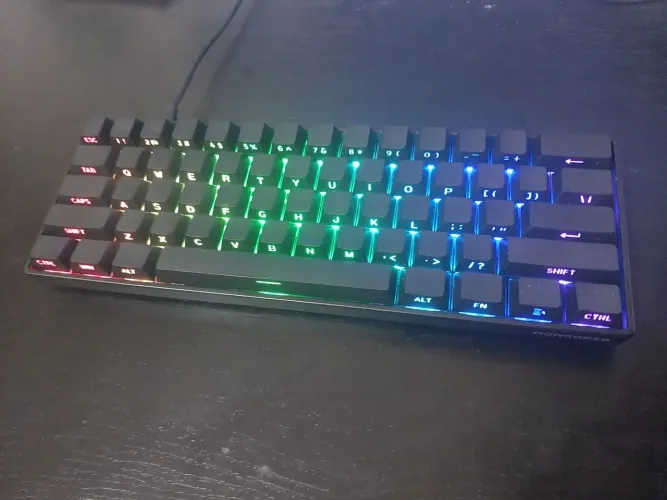 Teclado magnético moonsgeek akko fun 60