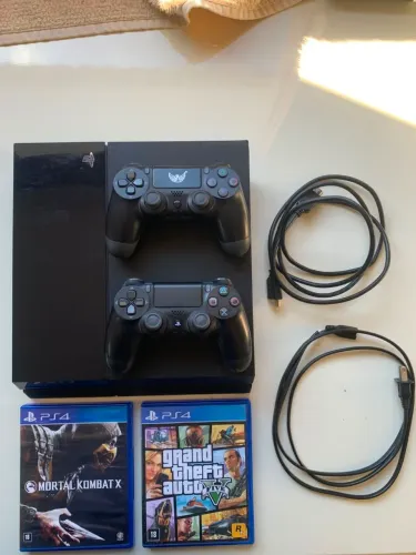 Ps4 fat + 2 controles + gta5 + diversos jogos