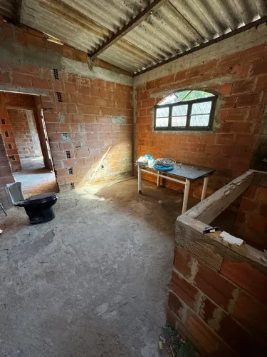 CASA EM CAMPO GRANDE NA AV ALHAMBRA, ACEITO 40 DE ENTRADA