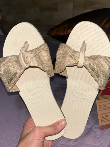 Sandália Havaianas Nude/Bege - Nova