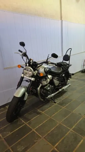 Super Meteor 650 Interstellar Grey