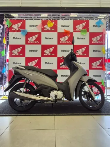 Honda Biz 125 completa, revisada e com garantia.