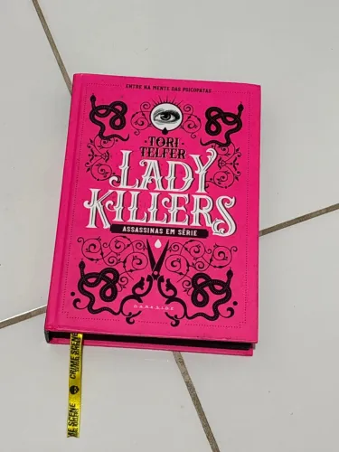 Livro Lady Killers - DARK SIDE SEMI NOVO