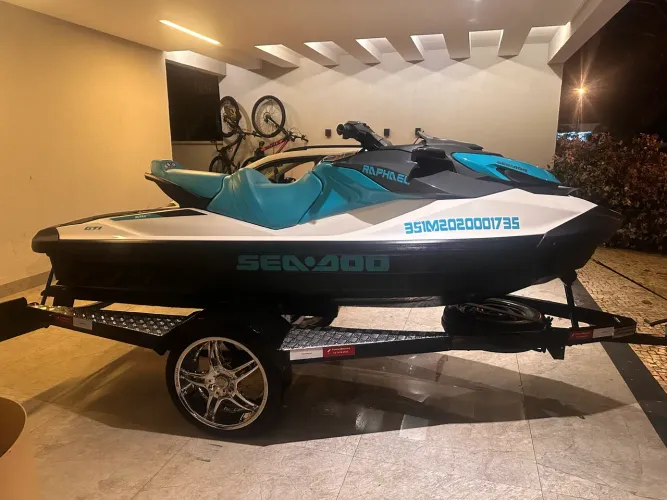 Jet ski gti  2020