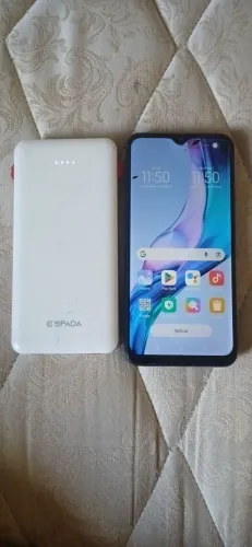 Celular Xiaomi redmin note 9 e carregador portátil