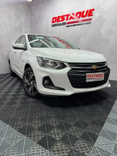 Chevrolet Onix Plus LT 1.0 12V Flex Mec. 4P 2024