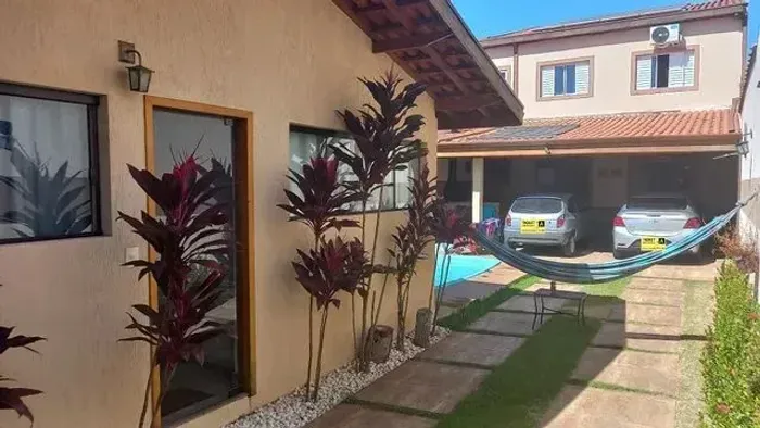 Maravilhosa casa em Taubaté.