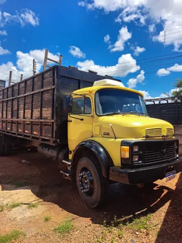 Mercedes benz 1313