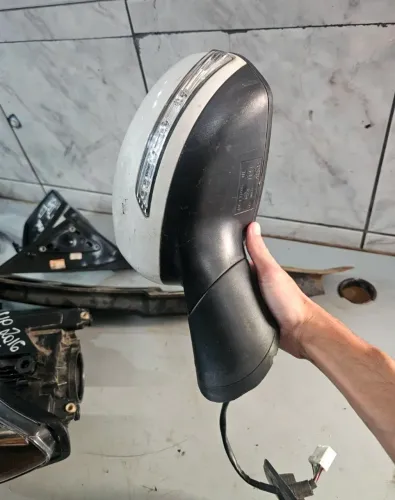 Retrovisor esquerdo Jac T5 branco e preto elétrico 2015 a 2019 original