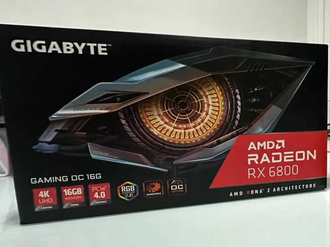 Placa de vídeo Radeon RX 6800 16 Gb da Gigabyte