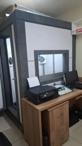 CABINE ACÚSTICA PARA AUDIOMETRIA