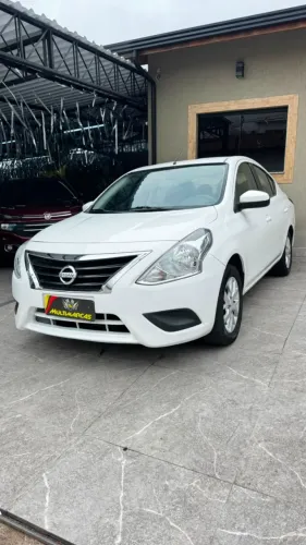 Nissan Versa SV 1.6 16V Flexstart 4P Aut. 2017