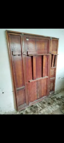 Mesa de churrasco de madeira de embutir