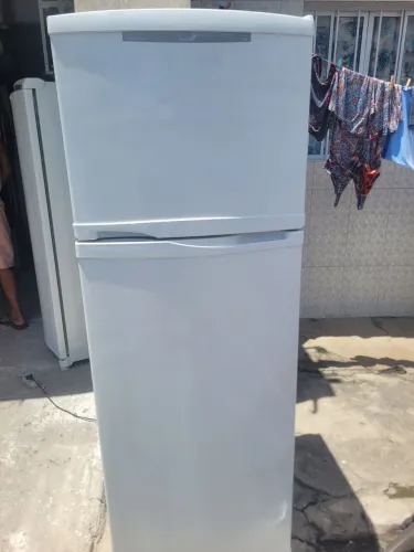 Geladeira consul frost free