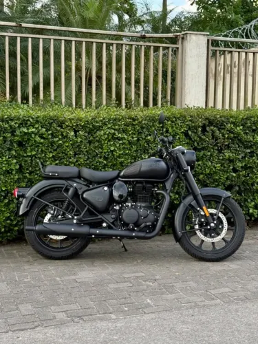 Classic 350 Steath Black - JOÃO OLIVEIRA