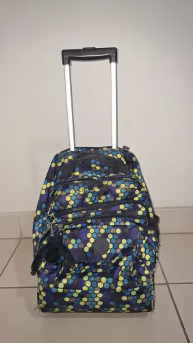Mochila Kipling Original com Rodinhas