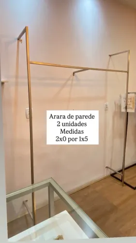 Araras para roupa 
