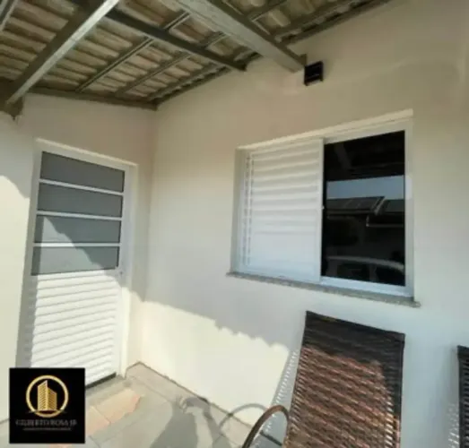 VENDO CASA AMPLIADA NO CONDOMÍNIO PARQUE HUMAITÁ