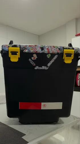 BAU DE MOTO PARA ENTREGAS 110L