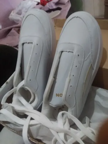 Tenis fashion numero 36 nunca usado