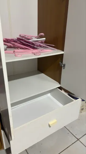 Vende guarda roupa infantil