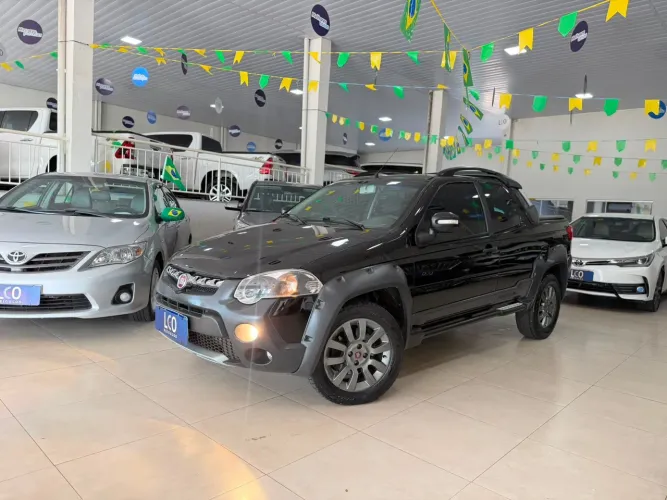 Fiat Strada Adventure1.8/ 1.8 Locker Flex CD 2015