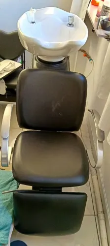 Lavatório profissional ferrante com elevação de pernas