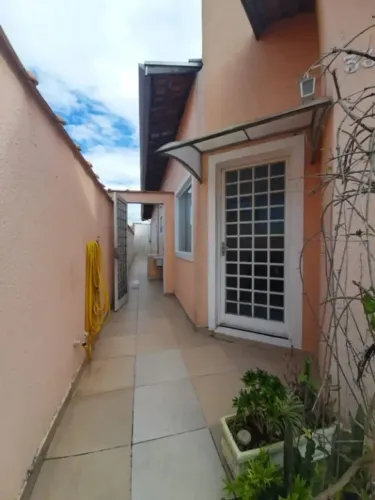 Oportunidade Casa em condomínio fechado! com 2 dormitórios à venda, 65 m² por R$ 365.000 -