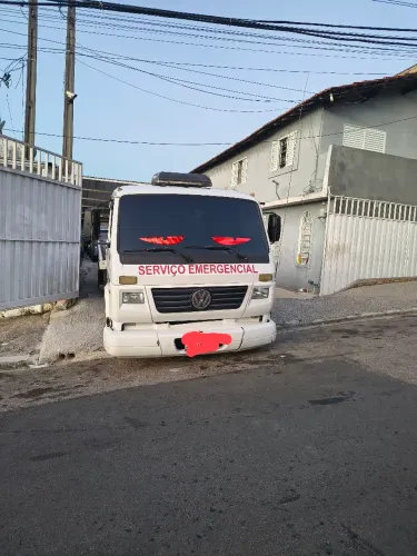 Caminhão Volks plataforma 8150