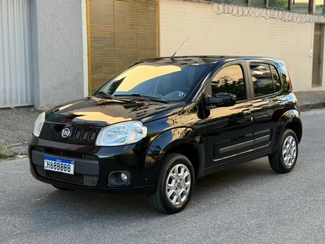 Fiat Uno Attracti. Celeb.1.4 EVO F.flex 8V 4P 2011
