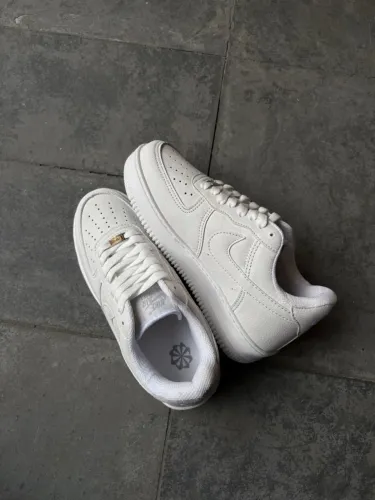 Nike Air Force 1 Low