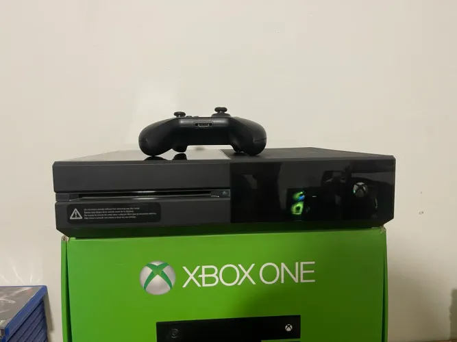 Xbox One Fat 500Gb Completo com Kinect
