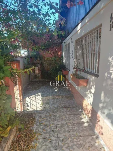 Casa Térrea 150m², com 2 quartos, quintal, 2 vagas - Para Locação no Parque São Diogo - Sã