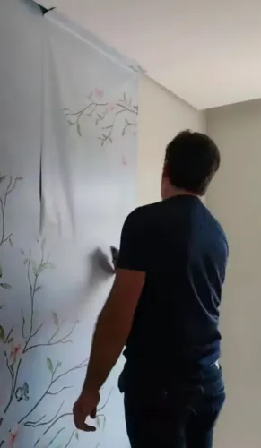 Aplicador de papel de parede