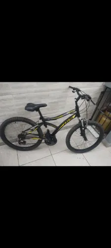 Bicicleta aro 24