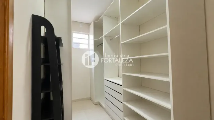 Casa mobiliada para locação