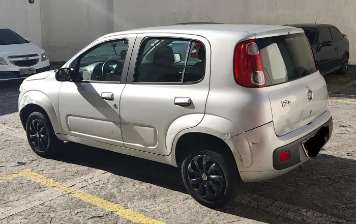 Fiat Uno Vivace/rua 1.0 EVO Fire Flex 8V 5P 2013