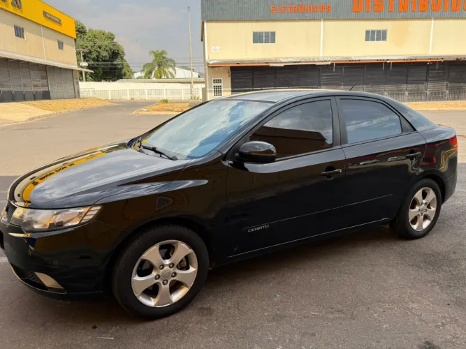 Kia Motors Cerato 1.6 16V Aut. 2010