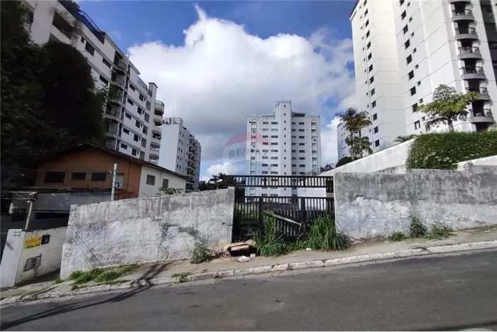 GRANDE OPORTUNIDADE, terreno de 1.086 m², ideal para projetos residências de alto padrão,