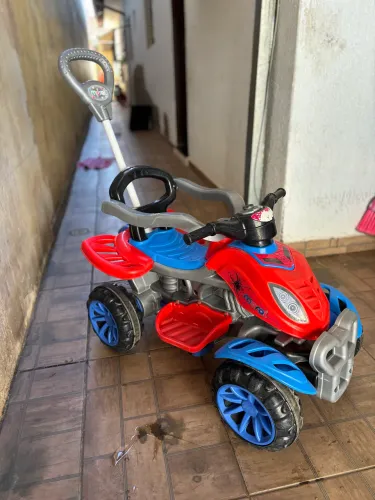 Moto de criança