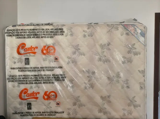 Colchão Castor de espuma D33 com 24 cm de altura 