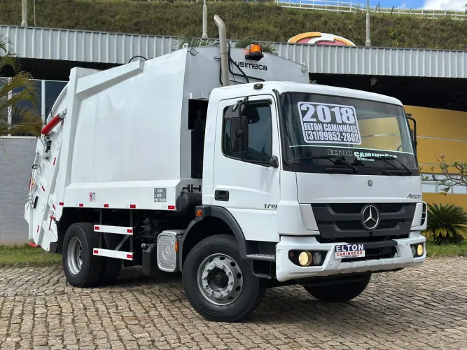Caminhão compactador de lixo a venda Mb 1719 ano 208