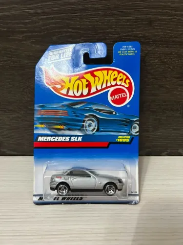 Diversos itens hot wheels leia descrição